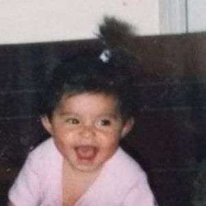 Meet your Posher, Alicia